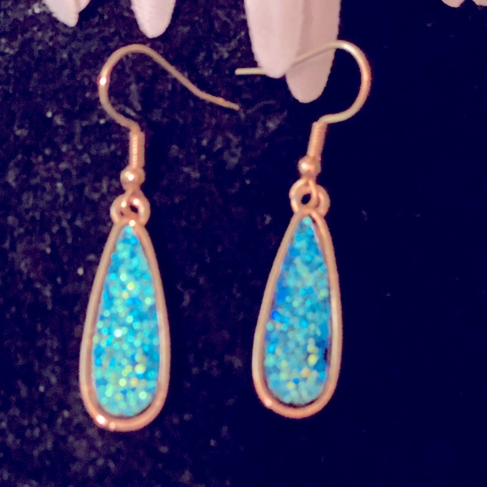 Handmade beautiful Sparkly Earrings!!
